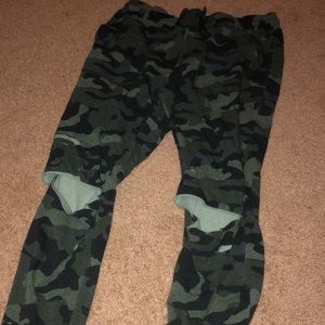 Express Camo joggers